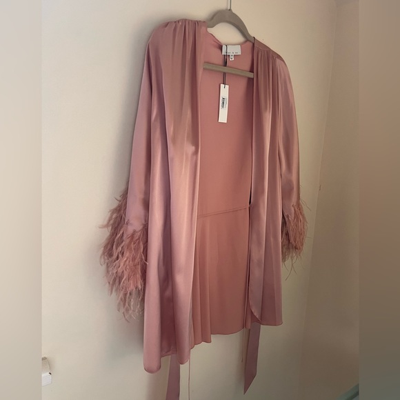 Fleur du Mal FEATHER EMBELLISHED ANGEL SLEEVE ROBE -M/L - Rose Pink NWT - Picture 4 of 10